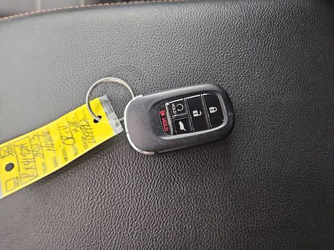 Used 2023 Honda CR-V Sport image 28