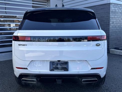 Certified 2023 Land Rover Range Rover Sport SE Dynamic image 5