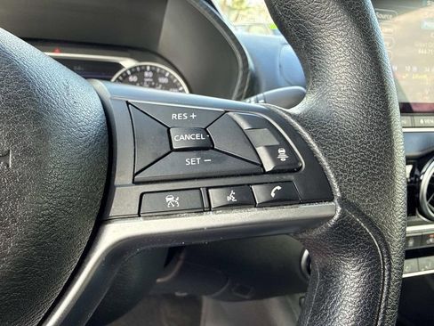 Certified 2024 Nissan Sentra SV image 30