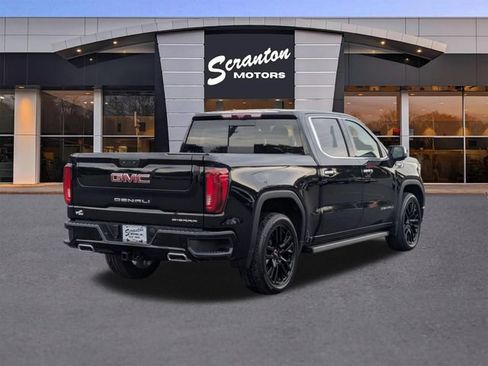 Used 2023 GMC Sierra 1500 Denali w/ Denali Reserve Package AWD/4WD image 5