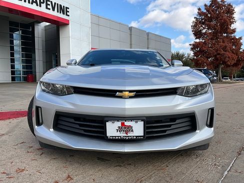 Used 2017 Chevrolet Camaro LT image 4