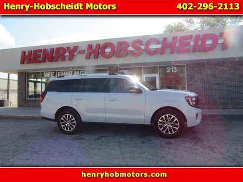Used 2025 Ford Expedition Platinum AWD/4WD image 1