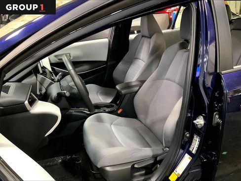 Used 2023 Toyota Corolla SE image 8