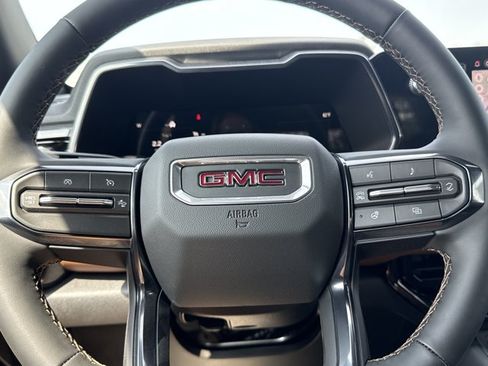 New 2026 GMC Canyon AT4 w/ AT4 Premium Package AWD/4WD image 21