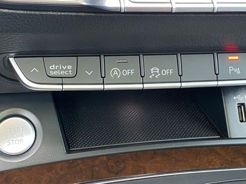 Used 2018 Audi Q5 2.0T Premium Plus w/ Premium Plus Package image 25