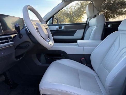 Used 2025 Hyundai Santa Fe SEL image 27