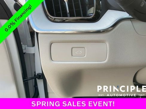 New 2026 Volvo XC60 B5 Ultra w/ Protection Package Premier image 22