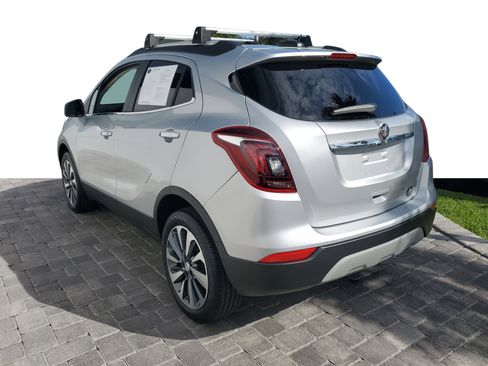 Used 2022 Buick Encore Preferred w/ Safety Package image 4