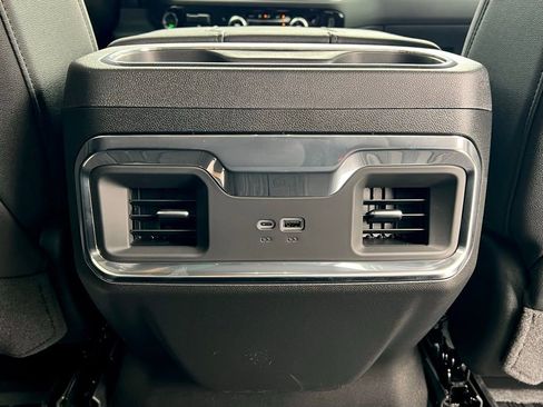 New 2026 GMC Sierra 1500 Elevation w/ Elevation Premium Package image 18