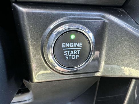 Used 2022 Ford F150 XLT w/ Equipment Group 302A High image 22