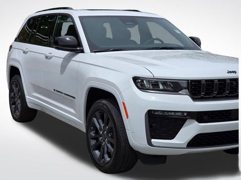 New 2026 Jeep Grand Cherokee Limited AWD/4WD image 38