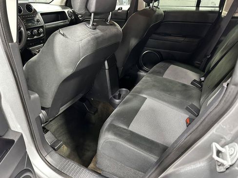 Used 2016 Jeep Patriot Sport w/ Power Value Group AWD/4WD image 24