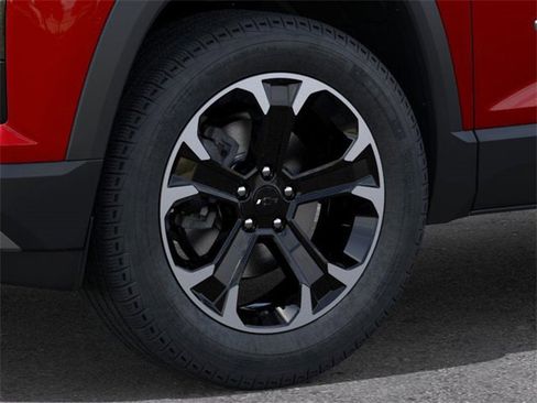 New 2026 Chevrolet Equinox LT w/ Safety and Technology Package image 9