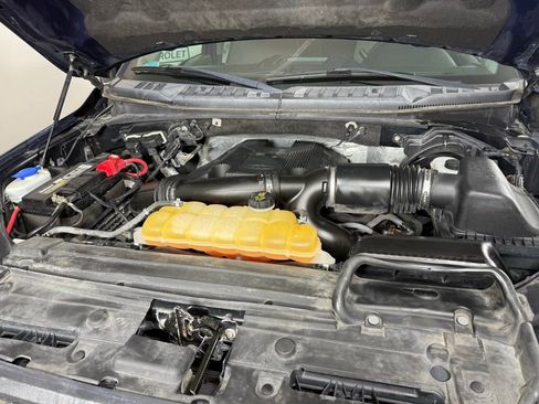 Used 2017 Ford F150 XLT w/ Equipment Group 302A Luxury AWD/4WD image 37