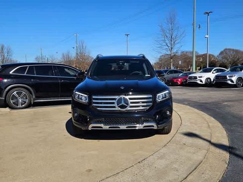 Used 2026 Mercedes-Benz GLB 250 image 4