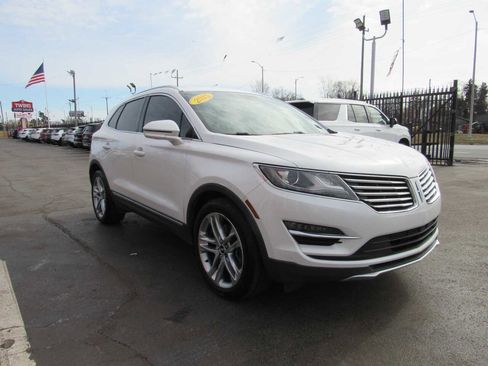 Used 2015 Lincoln MKC AWD w/ Equipment Group 102A Reserve image 3