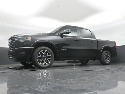 New 2026 RAM 1500 Laramie w/ Bed Utility Group AWD/4WD image 35