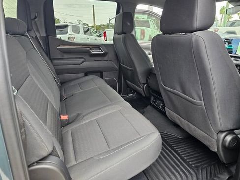 Used 2025 Chevrolet Silverado 1500 LT AWD/4WD image 23