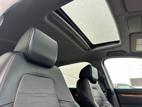 Used 2020 Honda CR-V Touring image 19