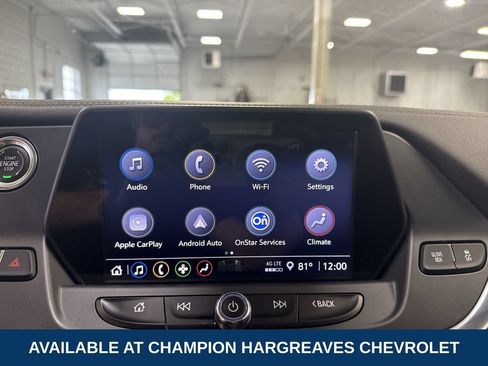 Used 2021 Chevrolet Blazer LT FWD image 17