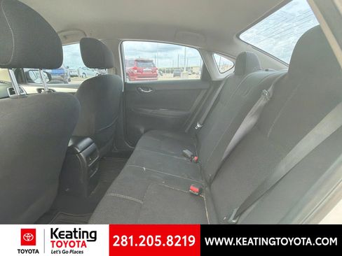 Used 2017 Nissan Sentra S FWD image 11