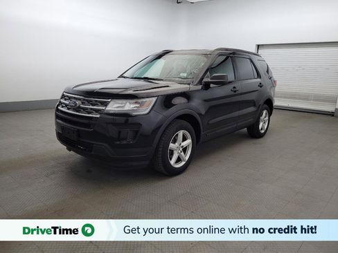 Used 2018 Ford Explorer 4WD w/ Class II Trailer Tow Package image 1