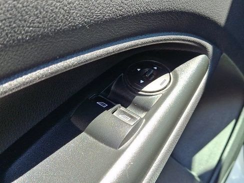 Used 2016 Ford Transit Connect XLT FWD image 27