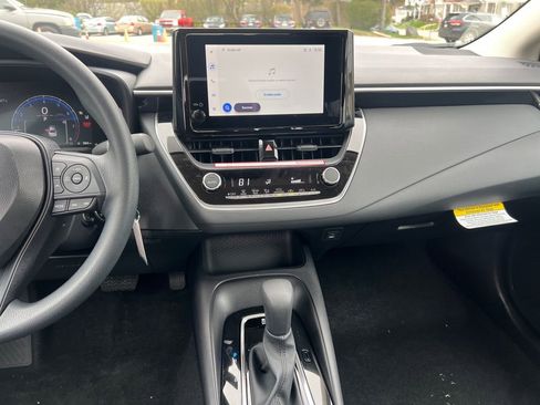 New 2026 Toyota Corolla LE image 11