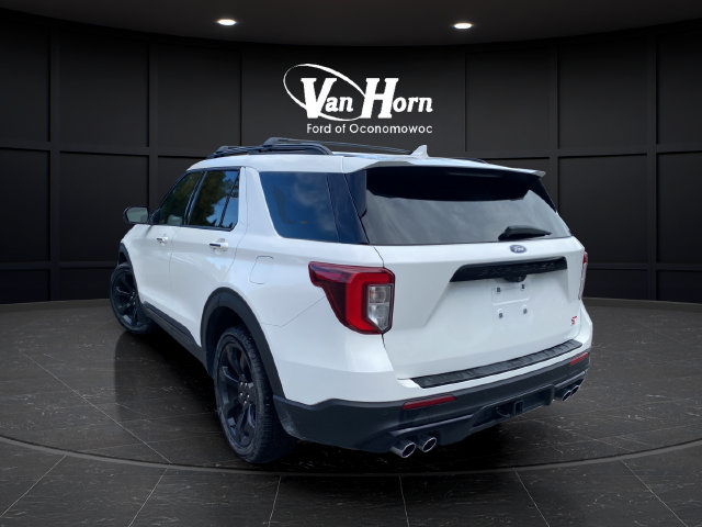 Used 2022 Ford Explorer ST w/ ST High-Performance Pack AWD/4WD image 5
