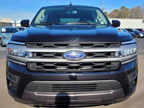 Used 2024 Ford Expedition XLT image 8