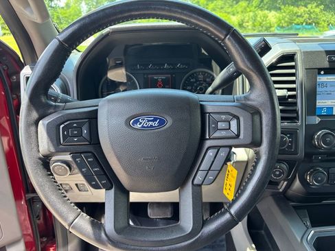 Used 2018 Ford F150 XLT w/ Equipment Group 302A Luxury AWD/4WD image 29