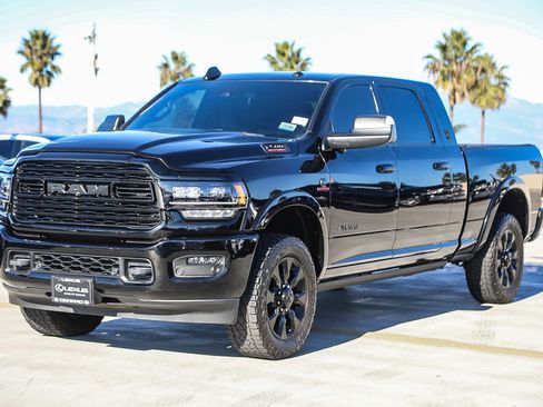 Used 2022 RAM 2500 Limited image 3