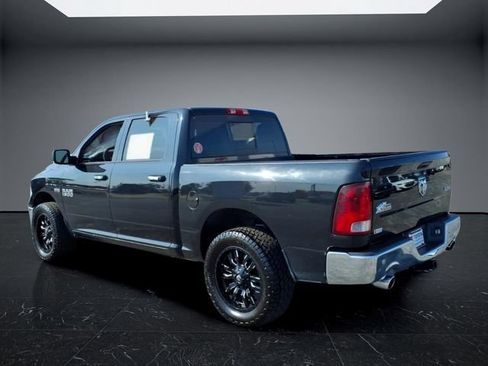 Used 2017 RAM 1500 Big Horn AWD/4WD image 4