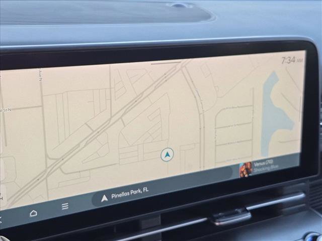 Used 2024 Hyundai Kona Limited FWD image 13