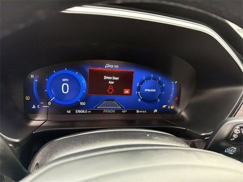 Used 2020 Ford Escape Titanium w/ Titanium Premium Package 2.0 image 18