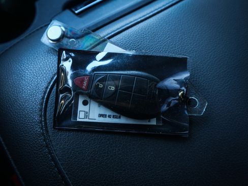 Used 2017 RAM 1500 Express image 29