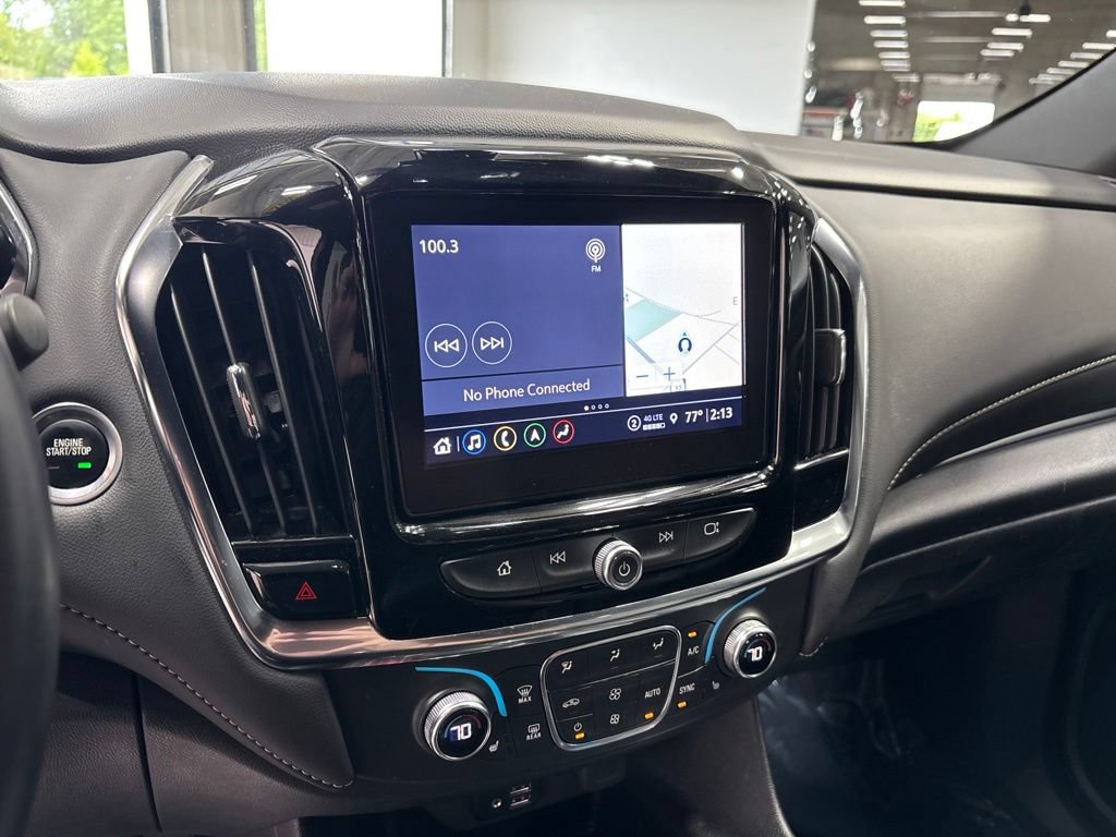 Used 2023 Chevrolet Traverse LT w/ LT Premium Package AWD/4WD image 16