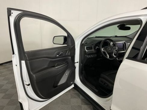 Used 2023 GMC Acadia SLT w/ Elevation Edition AWD/4WD image 28