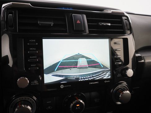 Used 2024 Toyota 4Runner TRD Off-Road AWD/4WD image 21