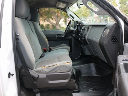 Used 2012 Ford F350 XLT w/ Snow Plow Prep Pkg image 10