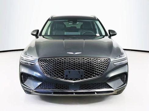 Used 2025 Genesis GV70 2.5T AWD/4WD image 6