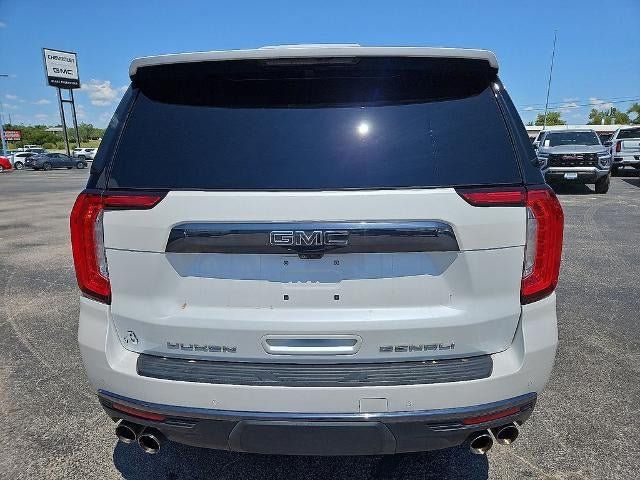 Used 2024 GMC Yukon XL Denali Ultimate AWD/4WD image 6