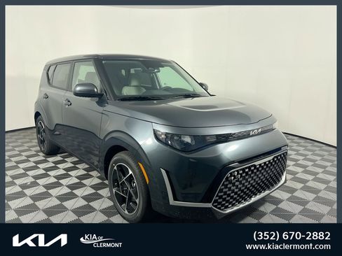 Used 2023 Kia Soul EX FWD image 1