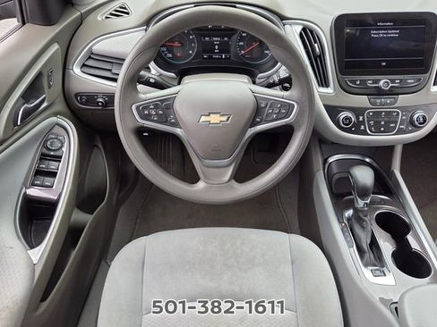 Used 2023 Chevrolet Malibu LT FWD image 14