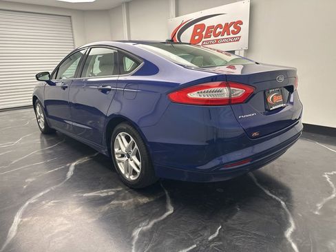 Used 2013 Ford Fusion SE FWD image 4