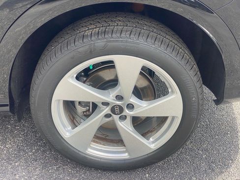 New 2025 Audi Q5 2.0T Premium Plus image 16