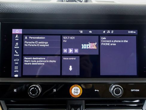 New 2026 Porsche Macan image 17