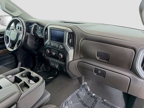 Used 2022 Chevrolet Silverado 1500 LT AWD/4WD image 19