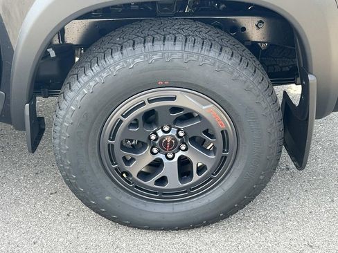New 2026 Nissan Frontier PRO-4X w/ Tow Package AWD/4WD image 12