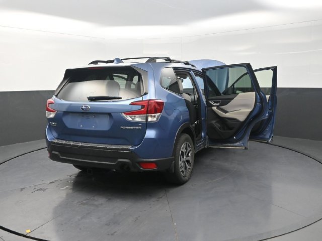 Used 2021 Subaru Forester Premium w/ Popular Package #1 AWD/4WD image 44